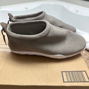 Nike AIR MOC ULTRA -SIZE 11 - LIGHT  TAUPE